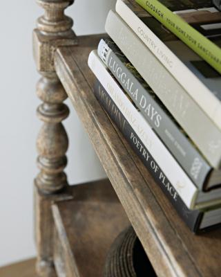 Абажур Hooker Книжный шкаф  АМБАР / LA GRANGE арт. ZN-369203