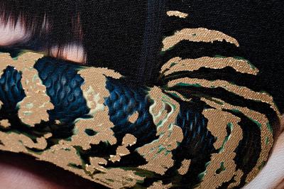 Подарок Garda Decor 89VOR-GIRL/SNAKE-1 Холст "Девушка со змеей"120х80см,багет латунь, поталь арт. 89VOR-GIRL/SNAKE-1