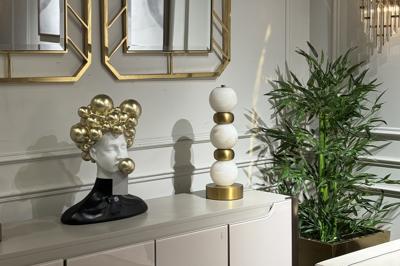 Статуэтка Garda Decor D3831 Статуэтка "Настроение" черный/золото 38*31*47см арт. D3831