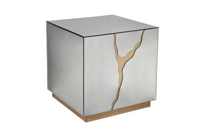 Стол журнальный Garda Decor KFG198 Стол журнальный зеркальный с золотым декором 55*55*61см арт. KFG198