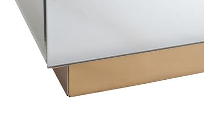 Стол журнальный Garda Decor KFG198 Стол журнальный зеркальный с золотым декором 55*55*61см арт. KFG198