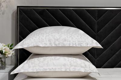 Подарок Garda Decor 130HB-00041 Комплект постельного белья Маттео,бежевый, 200*220- 1шт,50*70 -2шт арт. 130HB-00041