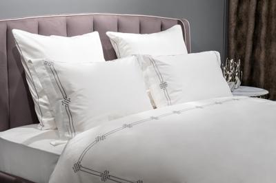 Подарок Garda Decor 175SMR-17503 Комплект постельного белья с вышивкой Арктик, серый, Семейный (145*210-2шт) арт. 175SMR-17503