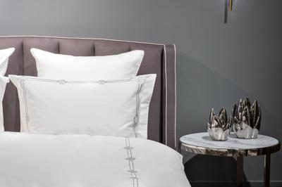 Подарок Garda Decor 175SMR-17503 Комплект постельного белья с вышивкой Арктик, серый, Семейный (145*210-2шт) арт. 175SMR-17503