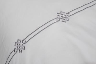 Подарок Garda Decor 175SMR-17503 Комплект постельного белья с вышивкой Арктик, серый, Семейный (145*210-2шт) арт. 175SMR-17503