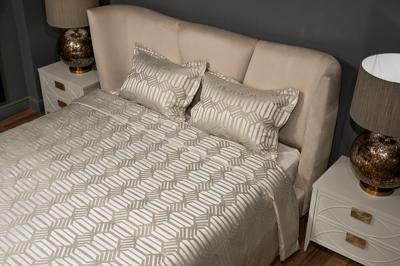 Подарок Garda Decor 121GD-12126 Комплект Артдеко (Artdeco) серый ( покрывало 260*260 и 2 наволочки 50*70) арт. 121GD-12126