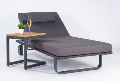 Мебель IDEAL PATIO Шезлонг КОСТА С на колесах, каркас карбон, матрас антрацит (с подушкой) арт. CST.3015001