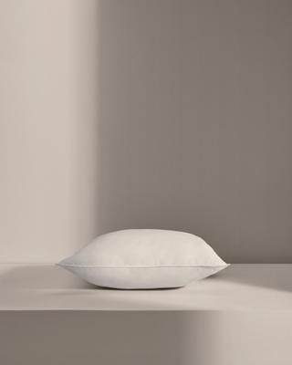 Подушка La Forma (ех Julia Grup) Подушка для наволочки Fluff 45x45 арт. 052128