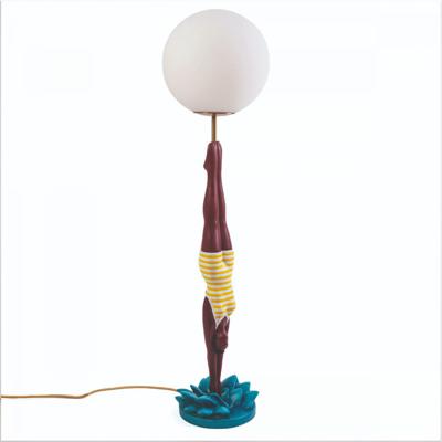 Лампа Seletti Настольная лампа Diver Yellow арт. 14937