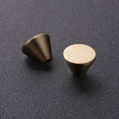 Мебель Delight Collection Ручка-кнопка HK003 brass арт. HK003 brass