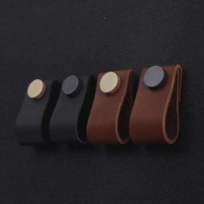 Мебель Delight Collection Ручка-петля HK007 brass/black арт. HK007 brass/black