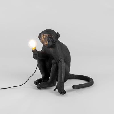 Лампа Seletti Настольная лампа Monkey Lamp Sitting арт. 14922