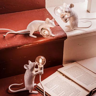 Лампа Seletti Настольная лампа Mouse Lamp Sitting USB арт. 15221