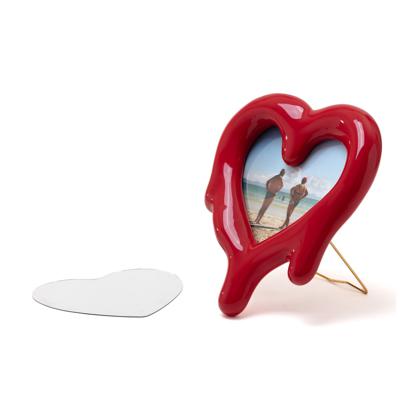 Зеркало Seletti Рамка для фотографий Melted Heart Red арт. 10058