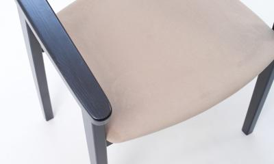 Стул ZiP-mebel Стул-кресло Челси ПМ чёрный/бежевый арт. Z011832B02