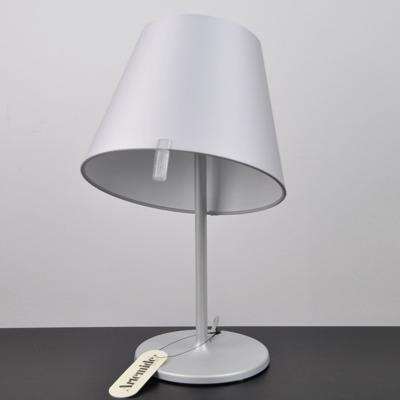Лампа ARTEMIDE Настольная лампа 0315010A арт. 0315010A