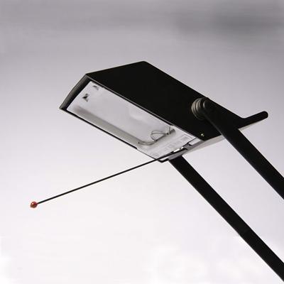 Лампа ARTEMIDE Настольная лампа Tizio Micro Black арт. A008100