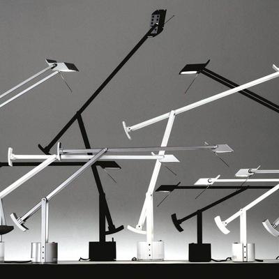 Лампа ARTEMIDE Настольная лампа Tizio Micro Black арт. A008100