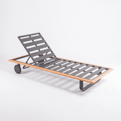 Мебель IDEAL PATIO Шезлонг КОСТА Т на колесах, каркас серый алюминий, тик, матрас и подушка маренго арт. CST.3017000T