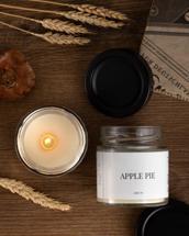 Декор Stool Group Свеча ароматическая Nota Apple pie, 200 мл арт. УТ000035853