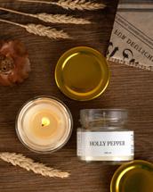 Декор Stool Group Свеча ароматическая Nota Holly pepper, 100 мл арт. УТ000035852