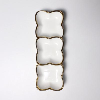 Набор посуды AksHome Менажница MOONSHINE, 3 ячейки, керамика, белый+золото арт. ZN-381622