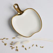 Набор посуды AksHome Блюдо фигурное MOONSHINE, керамика, белый+золото, 23см арт. ZN-381644