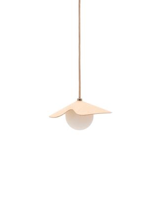 Подвесной светильник La Forma (ех Julia Grup) Потолочный светильник Wilara из дуба с шаром из белого матового стекла арт. 262139